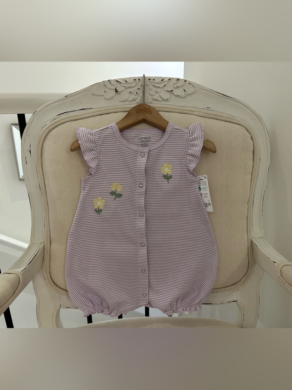 🤍 6~9 Month Cute Lavender Stripe & Embroidery Floral Baby Ruffle Romper NWT